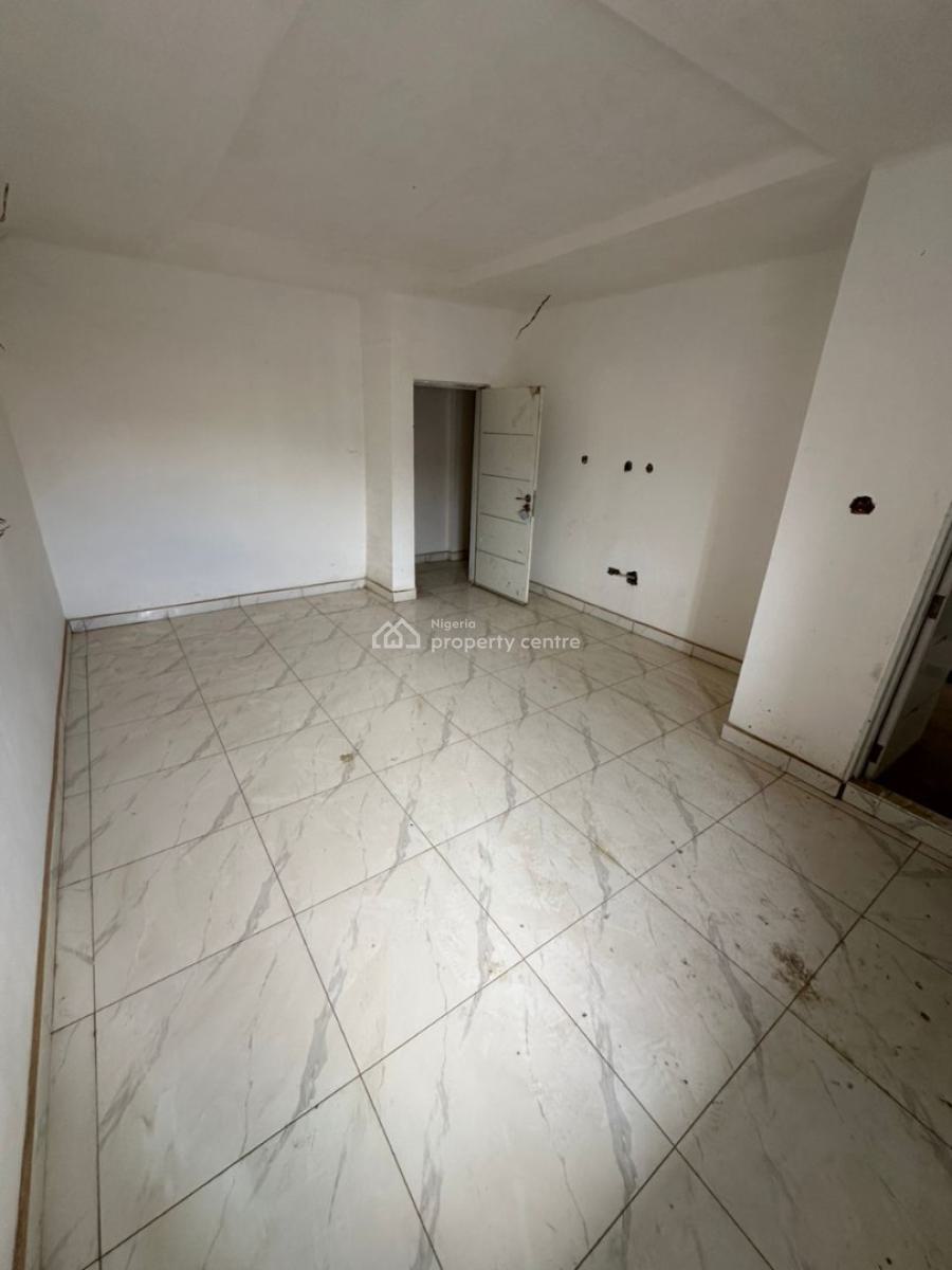 Luxury 4-bedroom Terraced Duplex with 1 Room Bq, Kubwa, Abuja, Terraced Duplex for Sale