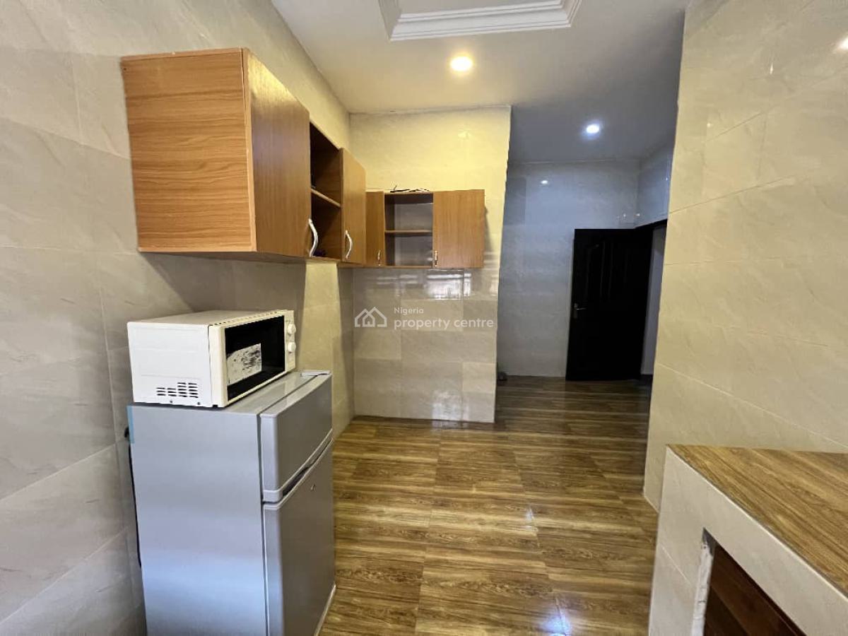 Nicely Furnished 3 Bedroom Apartment, Ajao Estate, Isolo, Lagos, Flat / Apartment Short Let