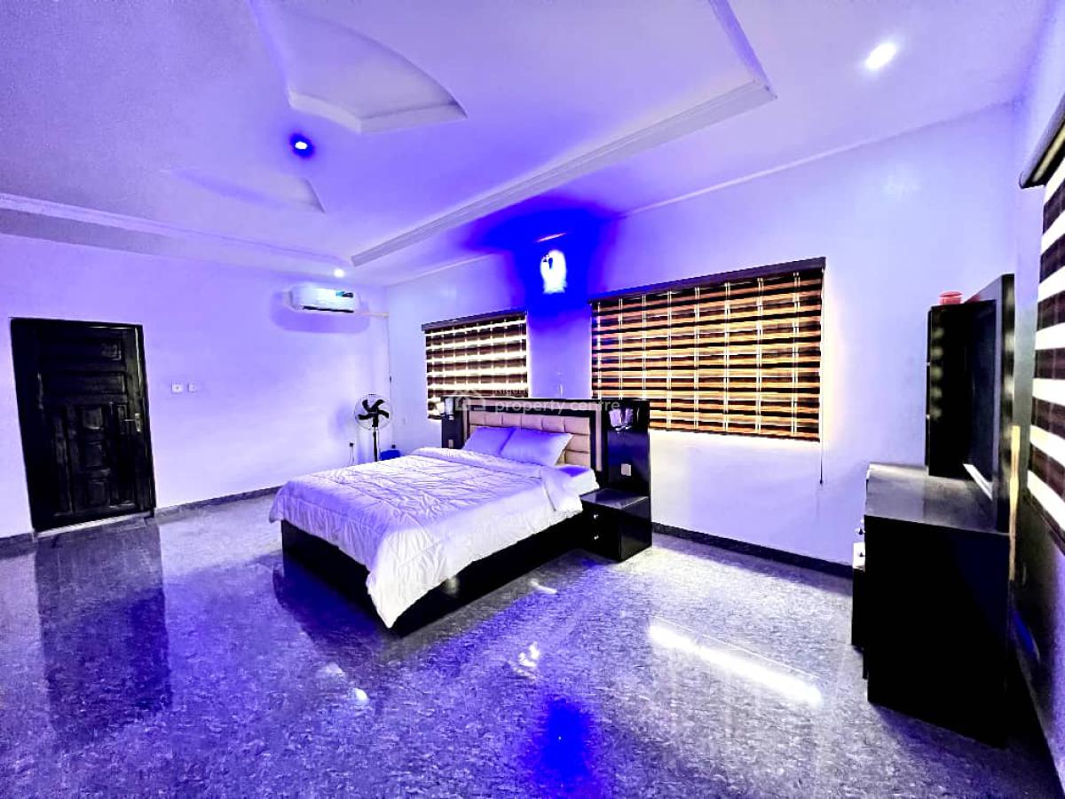 Nicely Furnished 3 Bedroom Apartment, Ajao Estate, Isolo, Lagos, Flat / Apartment Short Let