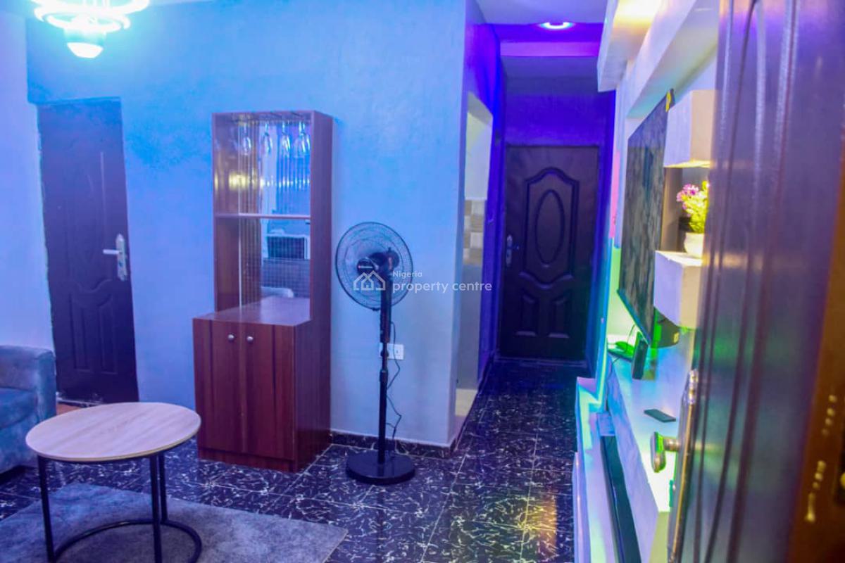 Nicely Furnished 1 Bedroom Apartment, Ilupeju, Lagos, Flat / Apartment Short Let