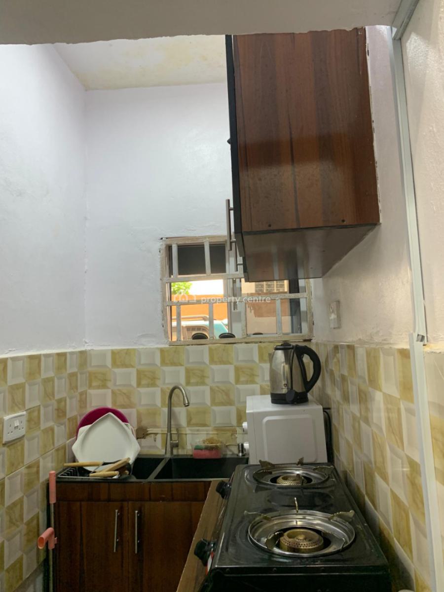 Nnicely Furnished 1 Bedroom Apartment, Ilupeju, Lagos, Flat / Apartment Short Let