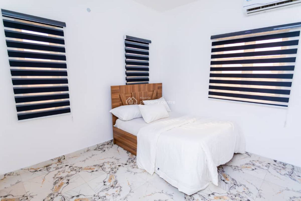 Nicely Furnished 2 Bedroom Apartment, Ilupeju, Lagos, Flat / Apartment Short Let