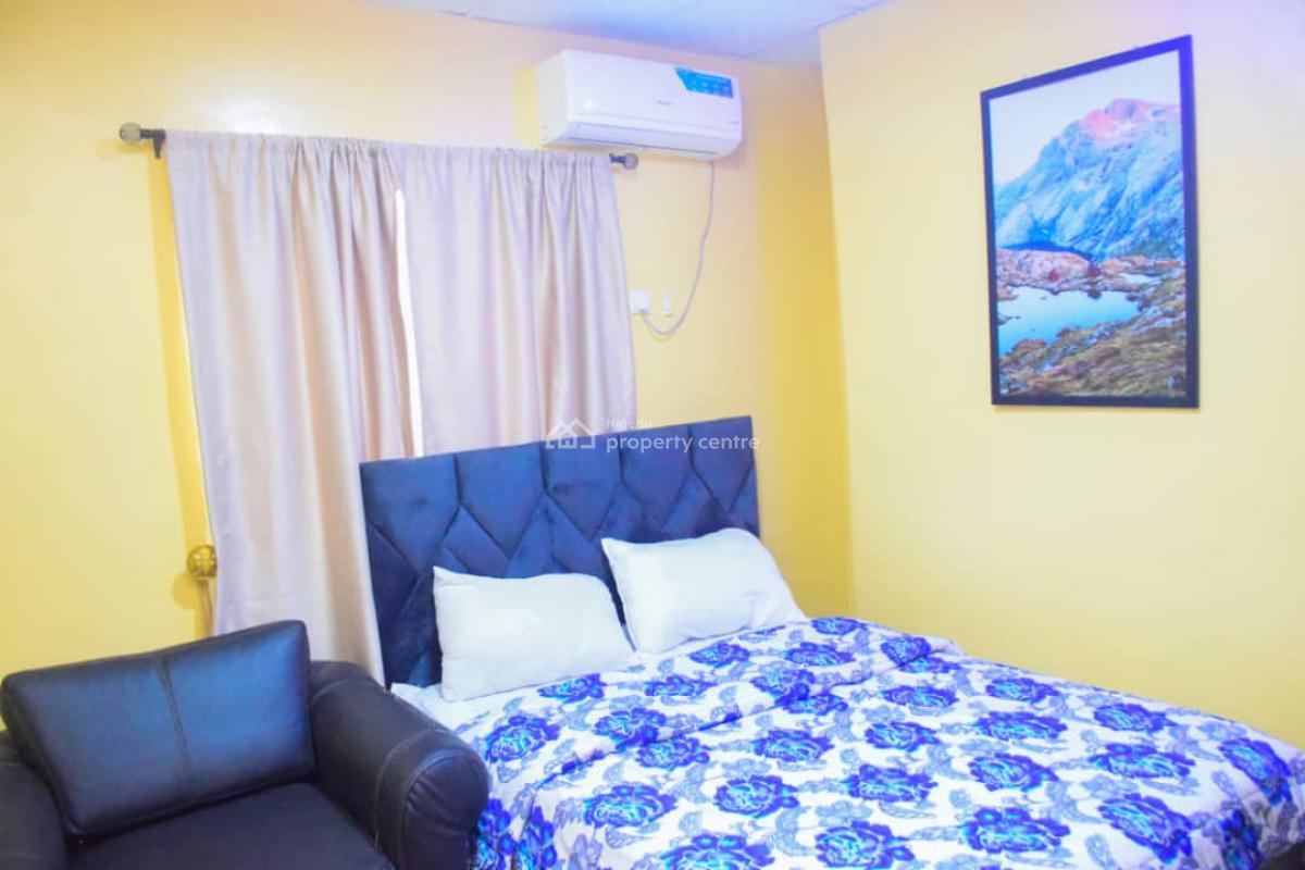 Nicely Furnished 2 Bedroom Apartment, Ilupeju, Lagos, Flat / Apartment Short Let