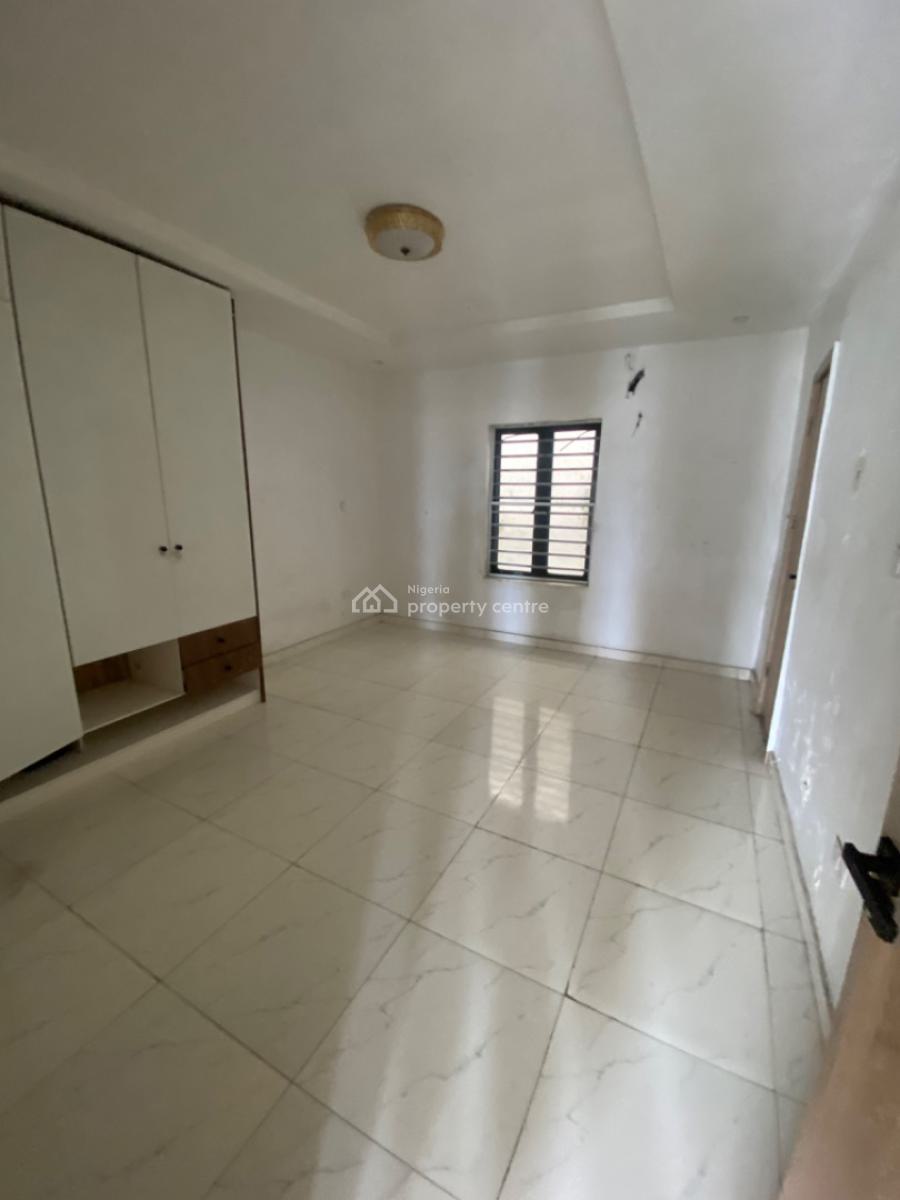 Luxury 1 Bedroom Apartment in a Safe and Secured Estate, Orchid Road, Lekki, Lagos, Mini Flat (room and Parlour) for Rent