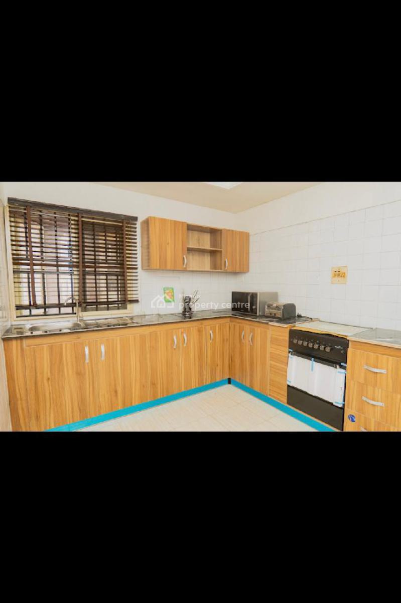 Nicely Furnished 2 Bedroom Apartment, Gra Phase 1, Magodo, Lagos, Flat / Apartment Short Let