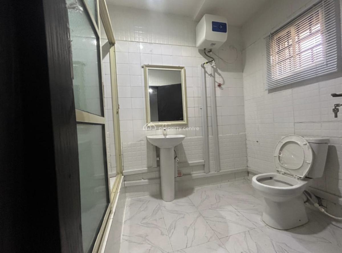 Nicely Furnished Studio Apartment, Gra Phase 1, Magodo, Lagos, Flat / Apartment Short Let