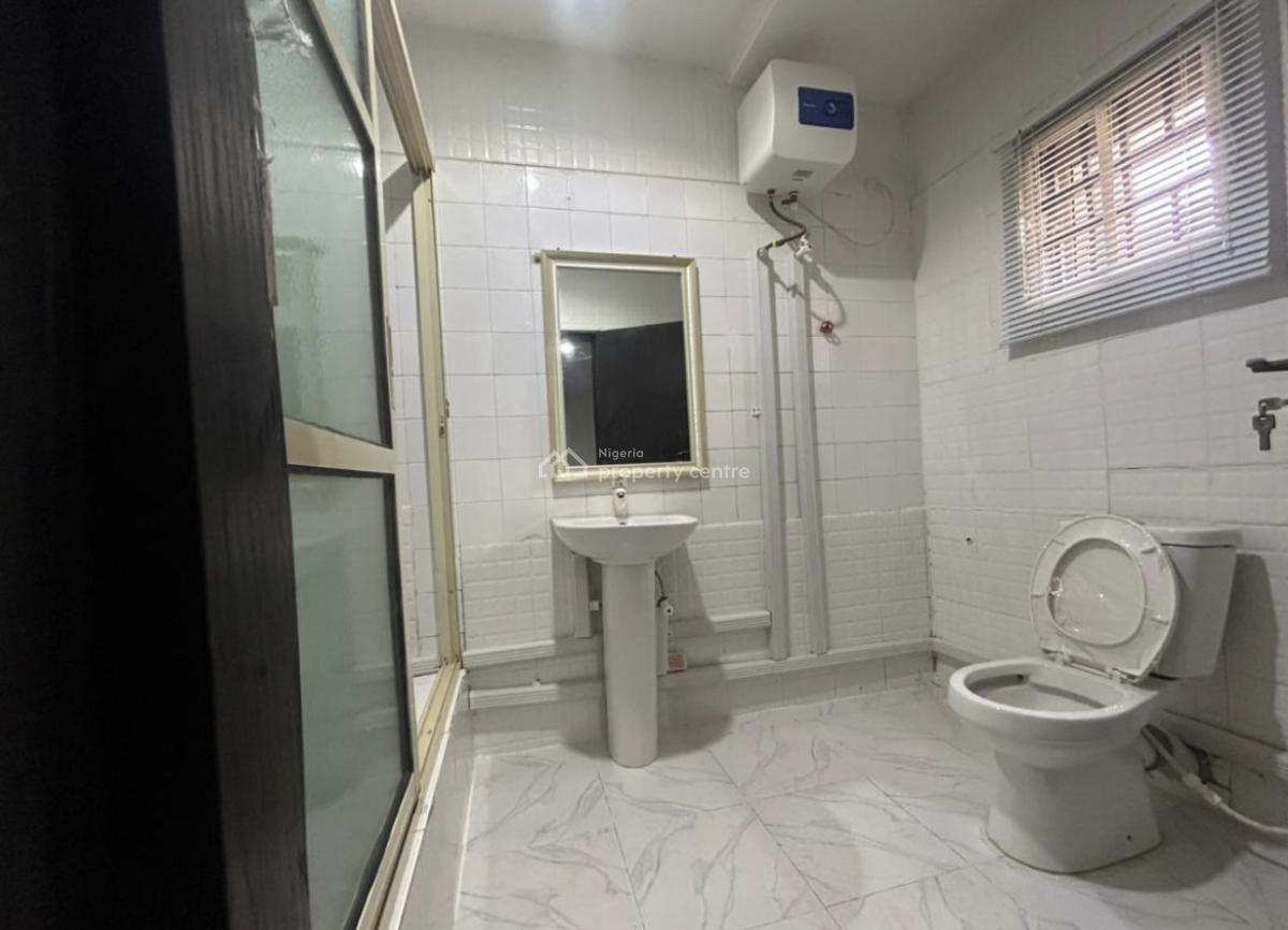 Nicely Furnished Studio Apartment, Gra Phase 1, Magodo, Lagos, Flat / Apartment Short Let