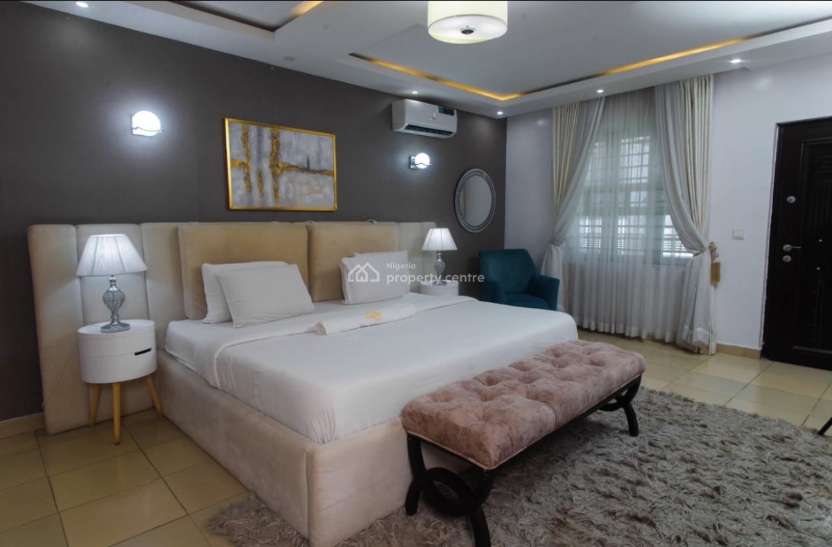 Nicely Furnished 4 Bedroom Apartment, Ikate, Lekki, Lagos, Flat / Apartment Short Let