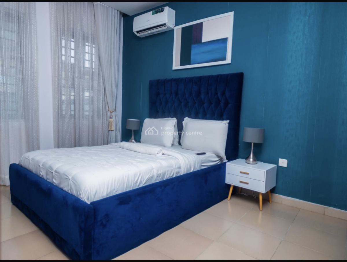 Nicely Furnished 4 Bedroom Apartment, Ikate, Lekki, Lagos, Flat / Apartment Short Let