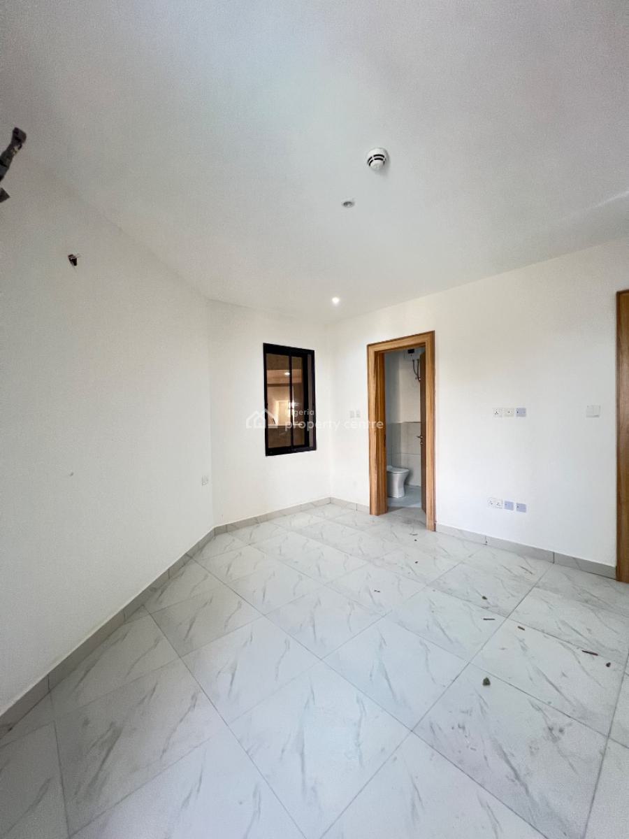 Luxury 2 Bedroom Apartment with Swimming Pool and Gym in a Serene, Ikate, Ikate, Lekki, Lagos, Block of Flats for Sale