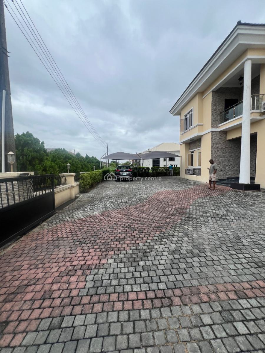 Very Spacious Five Bedrooms Detached House on Full Plot of Land, Northern Foreshore Estate, Lekki Phase 1, Lekki, Lagos, Detached Duplex for Sale