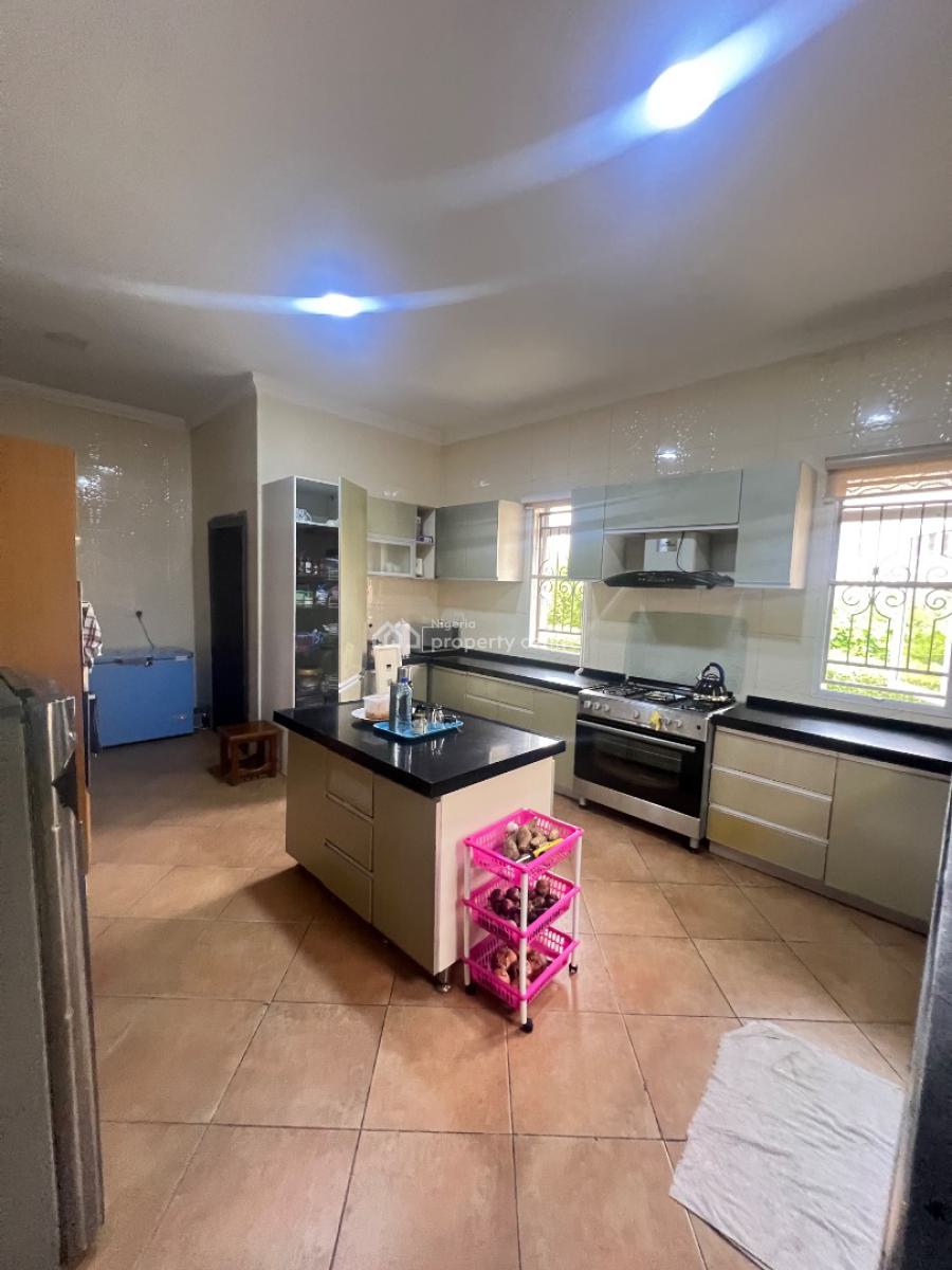 Very Spacious Five Bedrooms Detached House on Full Plot of Land, Northern Foreshore Estate, Lekki Phase 1, Lekki, Lagos, Detached Duplex for Sale
