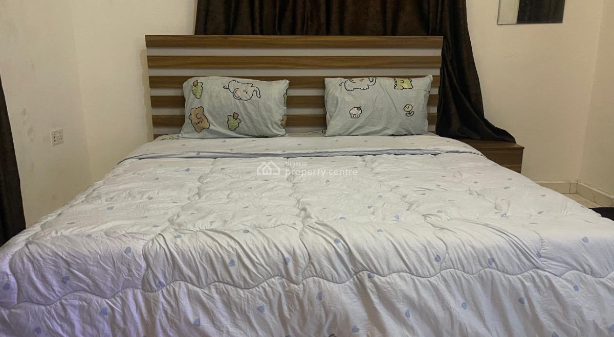 Furnished Two Bedroom Apartment, Surulere, Surulere, Lagos, Flat / Apartment Short Let