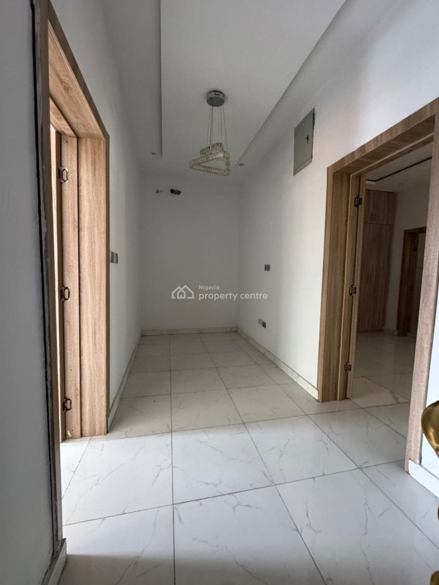 Brand New 4 Bedroom Duplex with Bq 2 Floor Wow Very Spacious Very Nice, Lekki Conservation Opposite Chevron, Lekki, Lagos, Terraced Duplex for Sale