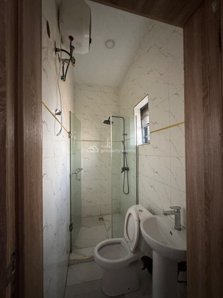 Brand New 4 Bedroom Duplex with Bq 2 Floor Wow Very Spacious Very Nice, Lekki Conservation Opposite Chevron, Lekki, Lagos, Terraced Duplex for Sale