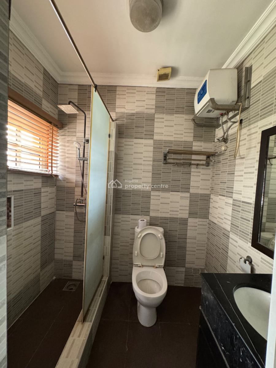 Spacious 17-bedroom Detached Duplex, Lekki Phase 1, Lekki Phase 1, Lekki, Lagos, Hotel / Guest House for Rent