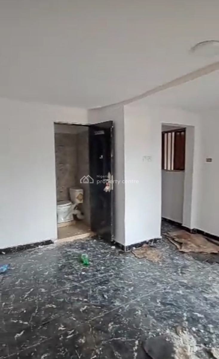 Renovated Studio Apartment ( Downstairs) -- Video Available, Off Alpha Beach Road Eti-osa, Lekki, Lagos, Self Contain (single Rooms) for Rent