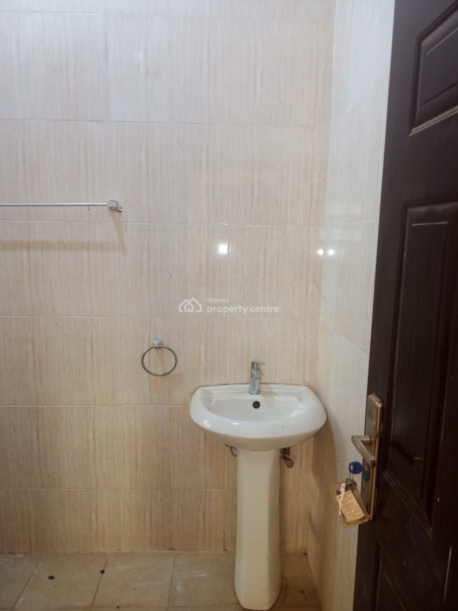 Beautiful 3 Bedroom Block of Flat, Jahi/katampe Road, Katampe, Abuja, Flat / Apartment for Rent
