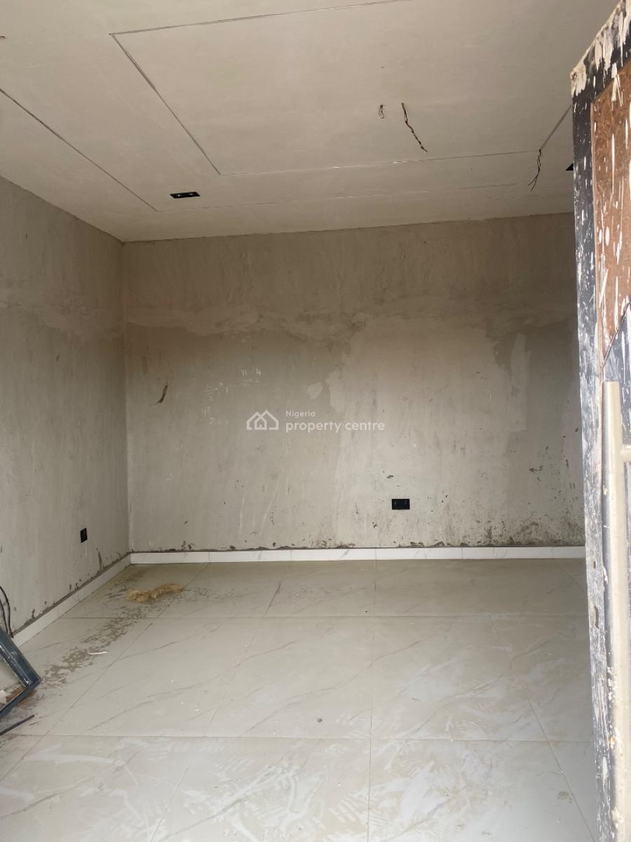Newly Built Three Bedroom in Akoka, Akoka, Akoka, Yaba, Lagos, Flat / Apartment for Sale