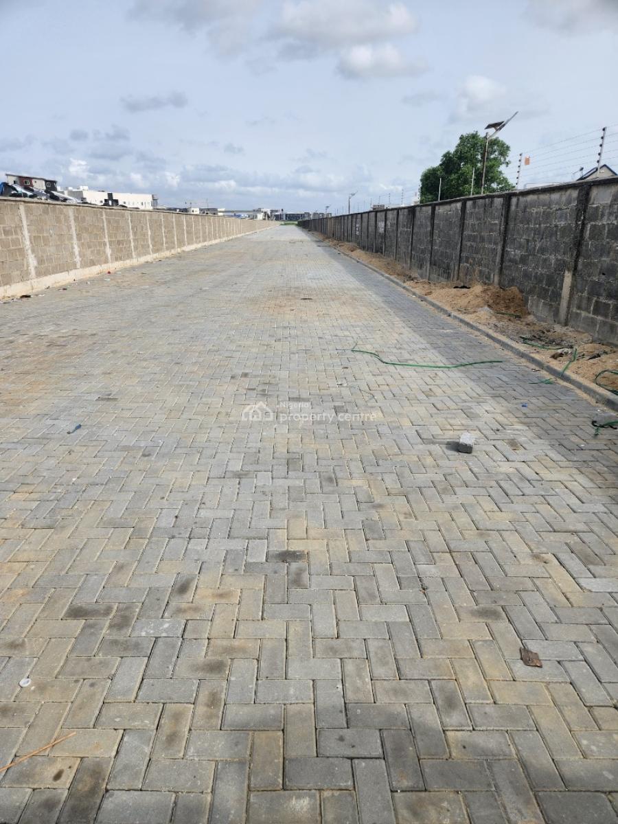 9.3 Hectares Bare Land, Beside Cowrie Creek Estate, Ikate Elegushi, Lekki, Lagos, Residential Land for Sale