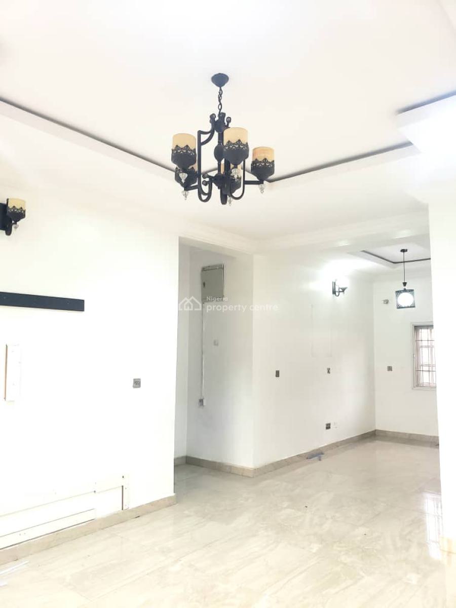 Luxury 3 Bedroom Ground Floor Flat, Phase2, Gra, Ogudu, Lagos, Flat / Apartment for Rent