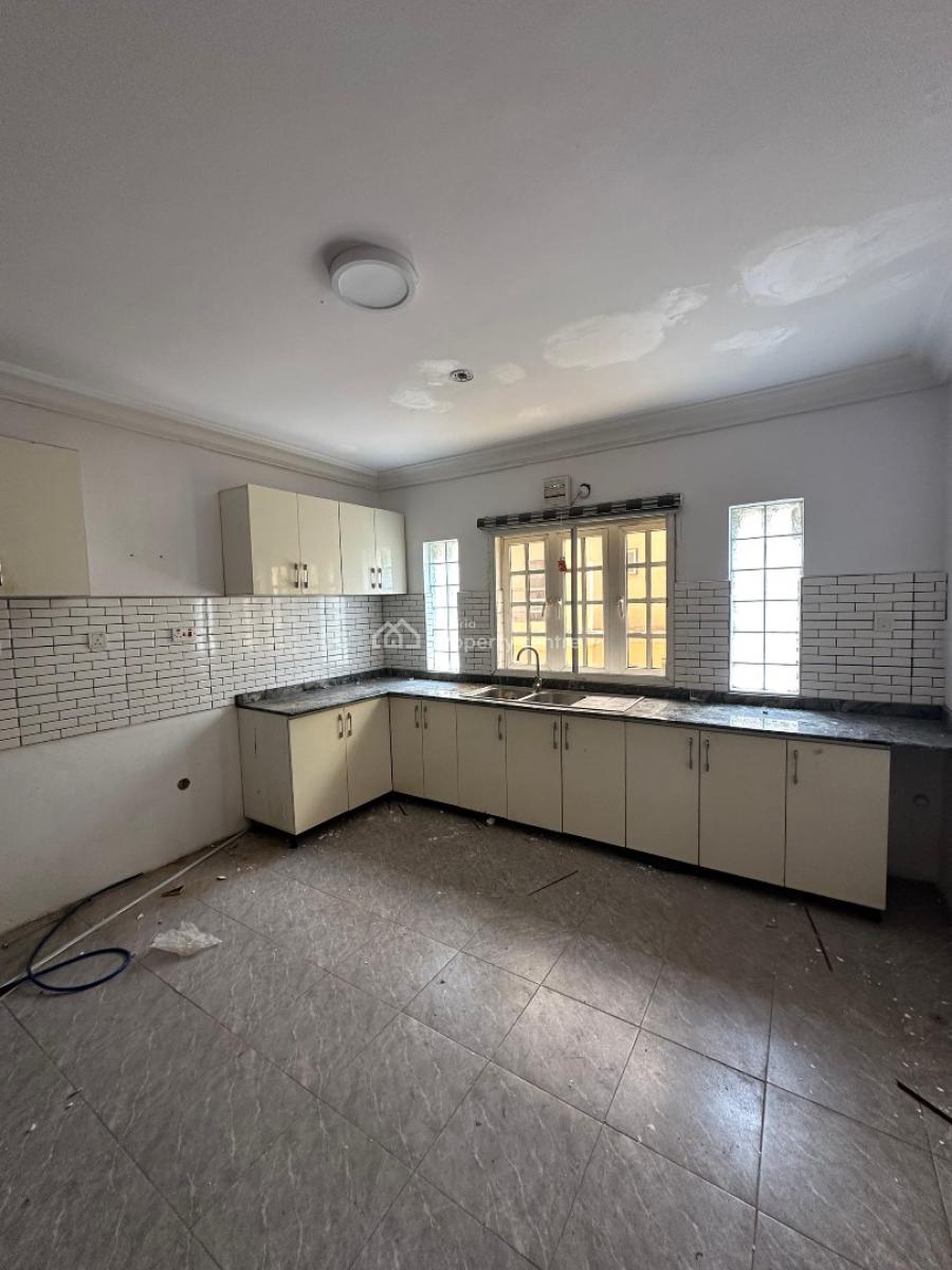 Cozy 3bedroom Apartment with Pool and Bq in Victoria Island, Victoria Island ,lagos , Nigeria, Victoria Island (vi), Lagos, Flat / Apartment for Sale
