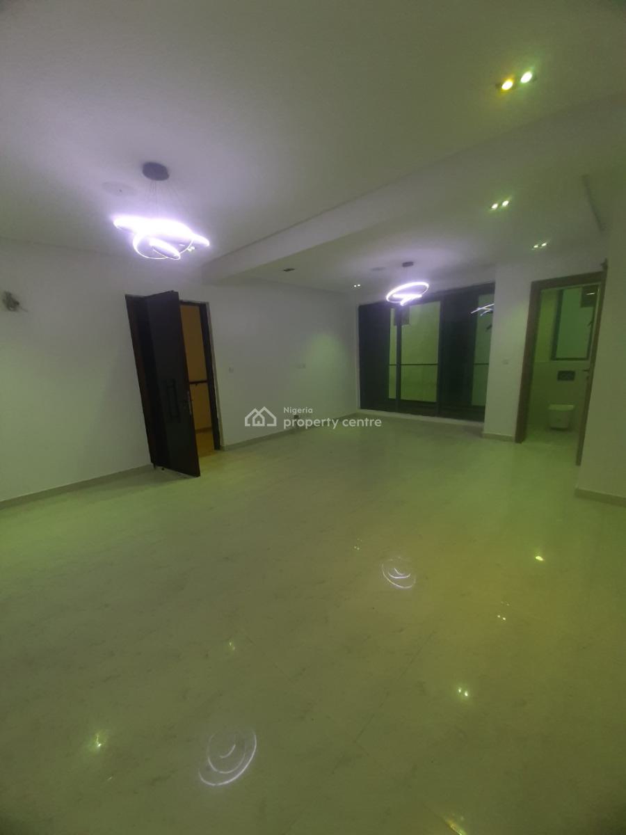 Newly Built and Serviced with 24/7 Power Supply 2 Bedtoom En-suite Fla, Ikate Elegushi, Lekki, Lagos, Flat / Apartment for Rent