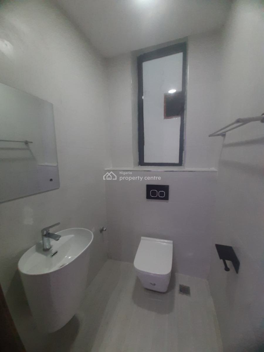 Newly Built and Serviced with 24/7 Power Supply 2 Bedtoom En-suite Fla, Ikate Elegushi, Lekki, Lagos, Flat / Apartment for Rent