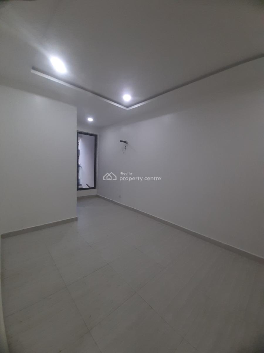 Newly Built and Serviced with 24/7 Power Supply 2 Bedtoom En-suite Fla, Ikate Elegushi, Lekki, Lagos, Flat / Apartment for Rent