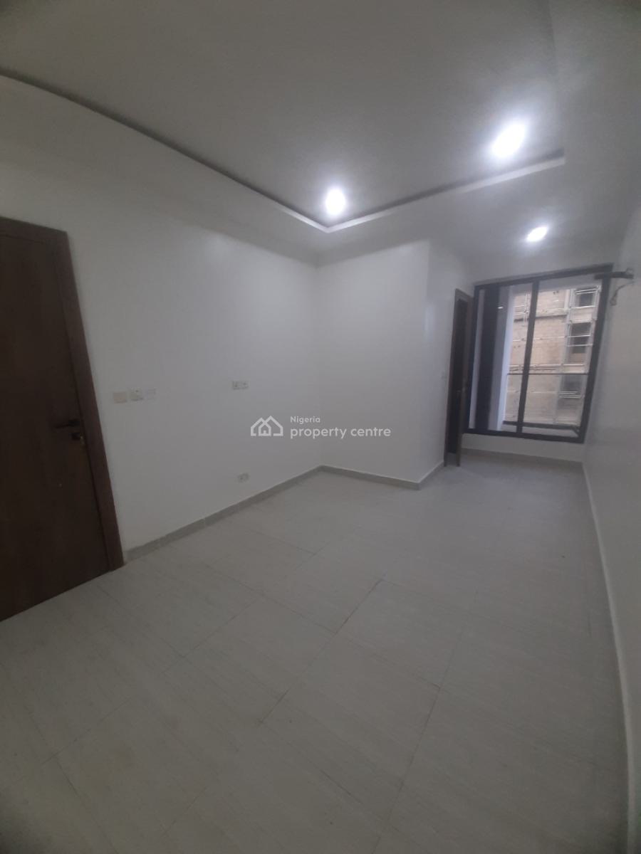 Newly Built and Serviced with 24/7 Power Supply 2 Bedtoom En-suite Fla, Ikate Elegushi, Lekki, Lagos, Flat / Apartment for Rent