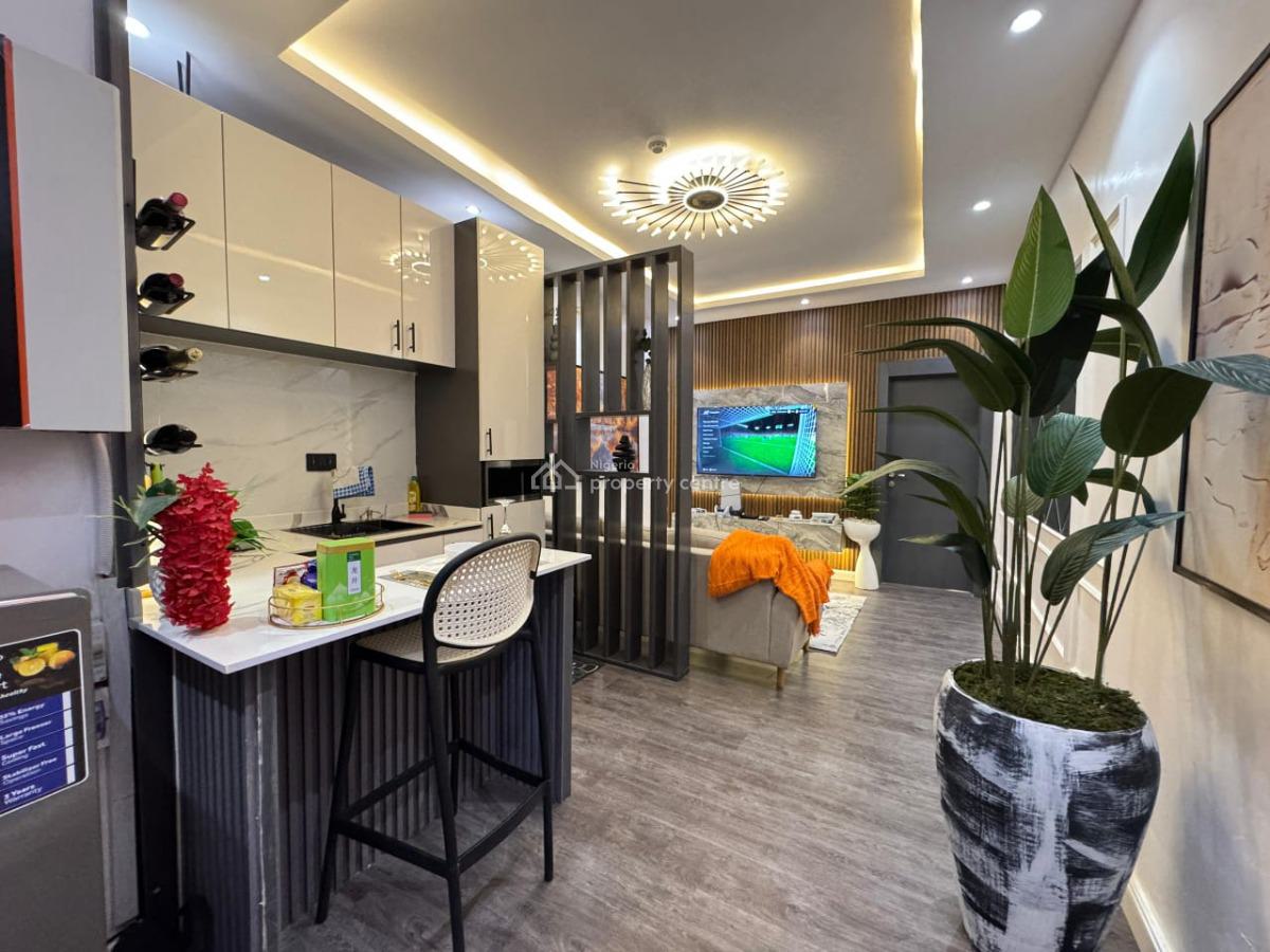 1 Bedroom Appartment, Ikoyi Lagos, Ikoyi, Lagos, Mini Flat (room and Parlour) Short Let