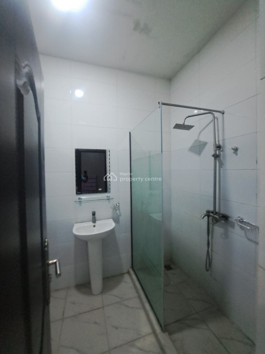 Luxury and Spaciously Finished 3bedroom Flat, Jahi, Jahi, Abuja, Flat / Apartment for Rent