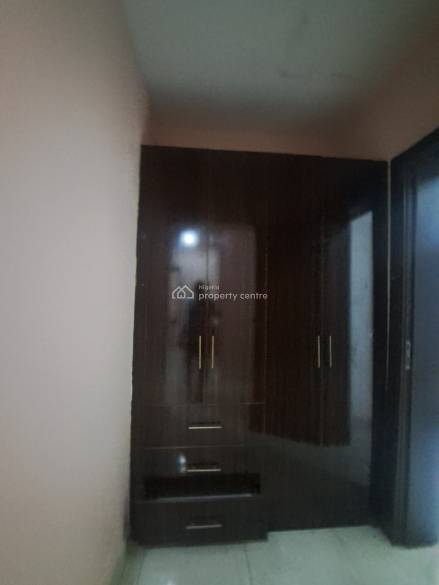 Luxury and Spaciously Finished 3bedroom Flat, Jahi, Jahi, Abuja, Flat / Apartment for Rent