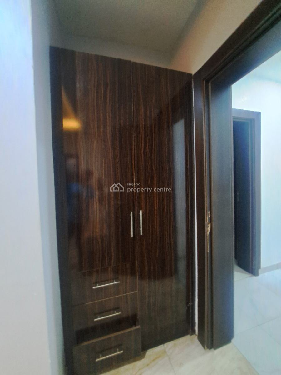 Luxury and Spaciously Finished 3bedroom Flat, Jahi, Jahi, Abuja, Flat / Apartment for Rent