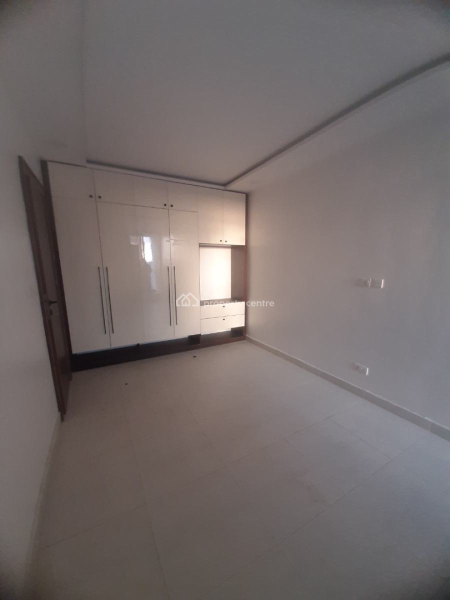 Newly Built and Serviced with 24/7 Power Supply 3 Bedtoom En-suite Fla, Ikate Elegushi, Lekki, Lagos, Flat / Apartment for Rent
