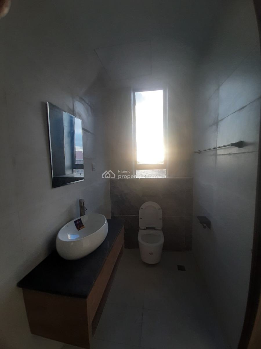 Newly Built and Serviced with 24/7 Power Supply 3 Bedtoom En-suite Fla, Ikate Elegushi, Lekki, Lagos, Flat / Apartment for Rent
