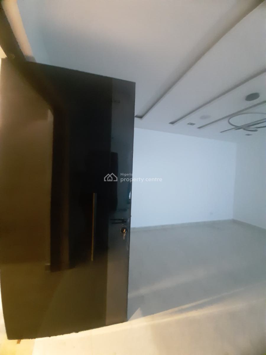 Newly Built and Serviced with 24/7 Power Supply 3 Bedtoom En-suite Fla, Ikate Elegushi, Lekki, Lagos, Flat / Apartment for Rent