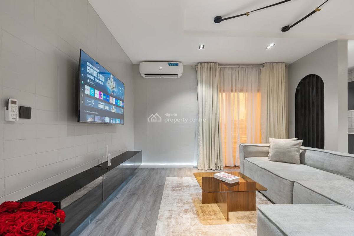 Exquisite 2bedroom Flat with S/pool & Gym, Lekki Phase 1, Lekki Phase 1, Lekki, Lagos, Flat / Apartment Short Let