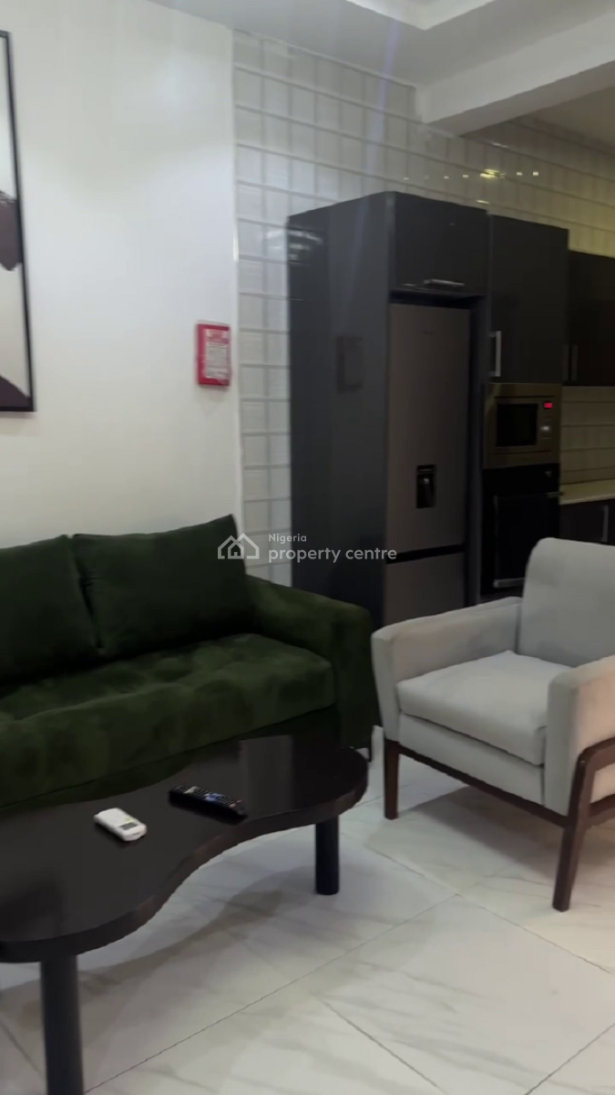 Nicely Furnished 1 Bedroom Apartment, Lekki Phase 1, Lekki, Lagos, Flat / Apartment Short Let