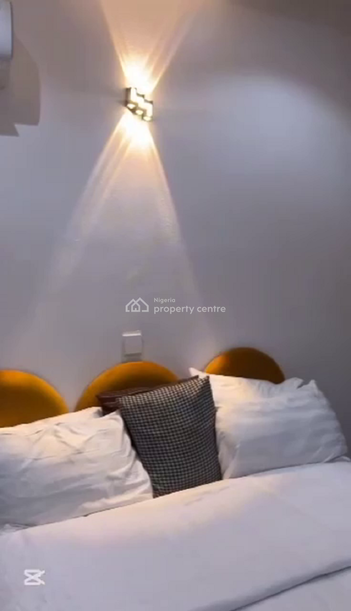 Nicely Furnished 1 Bedroom Apartment, Lekki Phase 1, Lekki, Lagos, Flat / Apartment Short Let