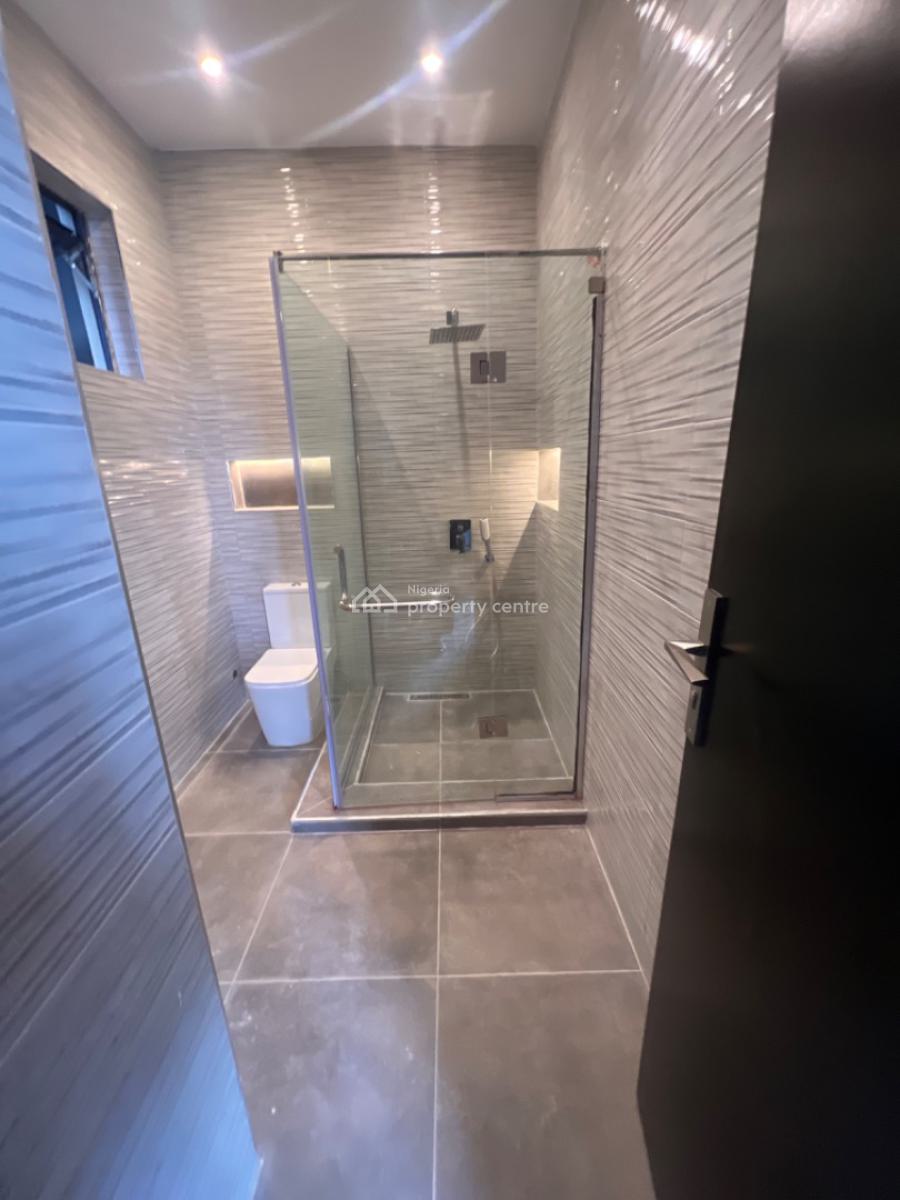 Gorgeous 3 Bedroom Apartment in Ikoyi with Swimming Pool and Gym, Old Ikoyi, Ikoyi, Lagos, Flat / Apartment for Rent