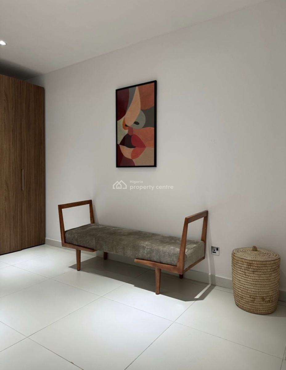 Nicely Furnished 2 Bedroom Apartment, Lekki Phase 1, Lekki, Lagos, Flat / Apartment Short Let
