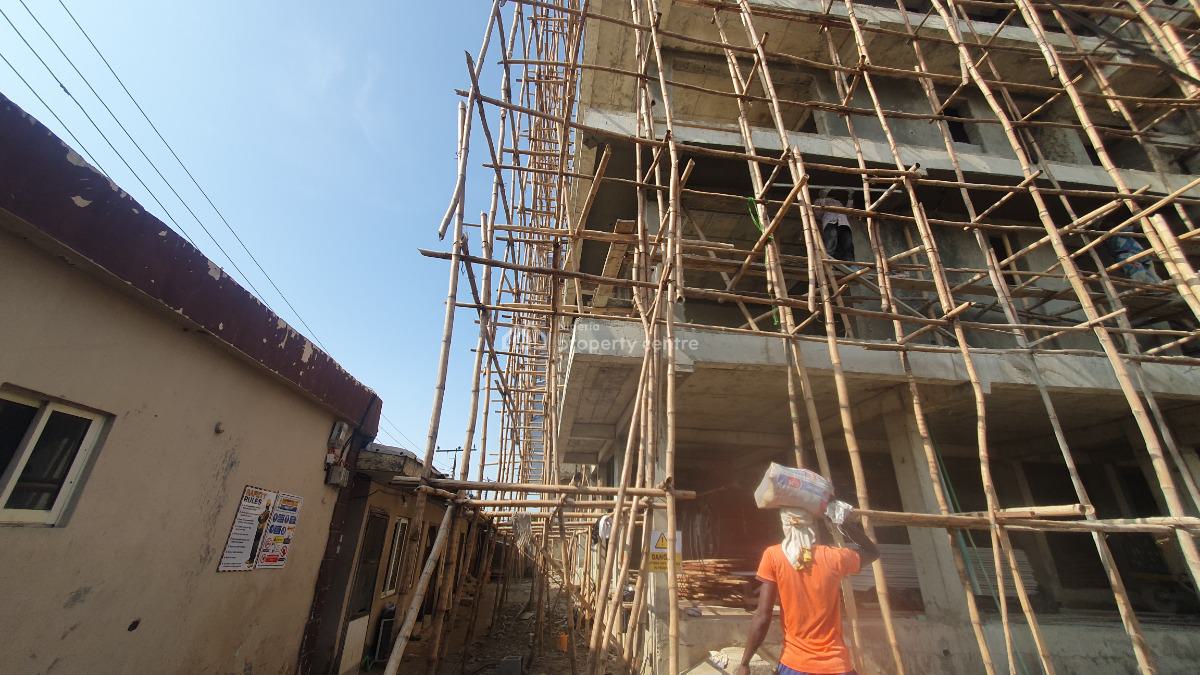 Decent 2 Bedroom Apartment, Elegushi, Ikate Elegushi, Lekki, Lagos, Flat / Apartment for Sale