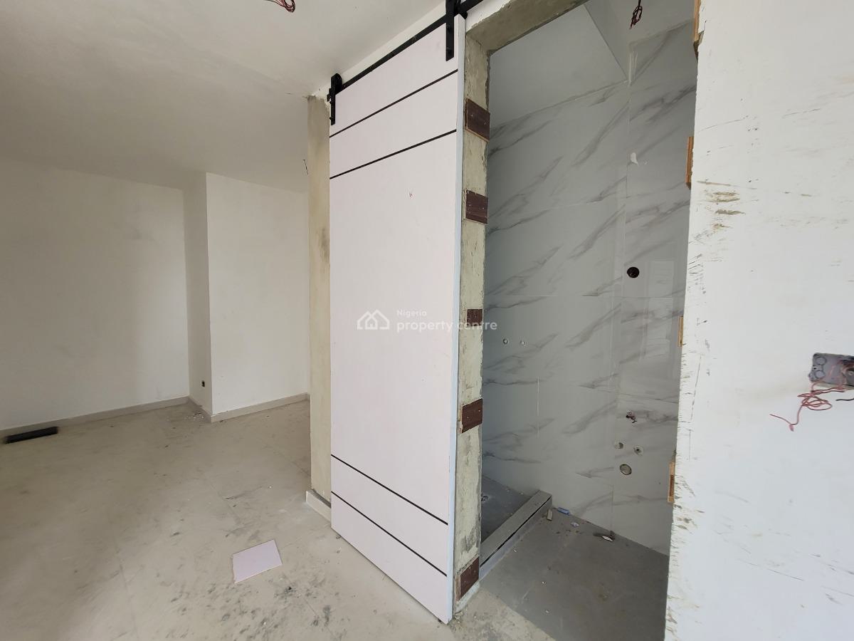 Decent 2 Bedrooms Apartment, Ikate Elegushi, Lekki, Lagos, Flat / Apartment for Sale