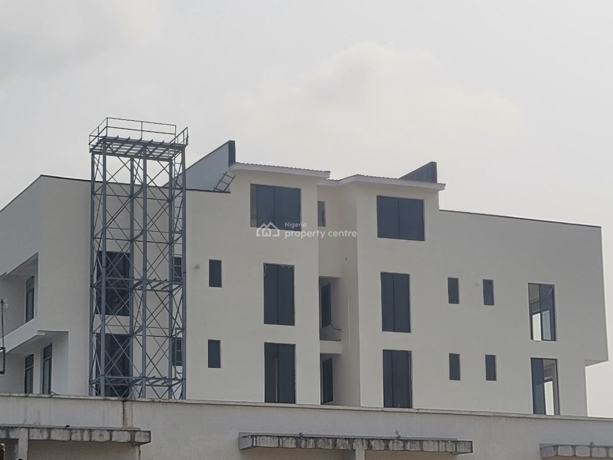 Decent 2 Bedrooms Apartment, Ikate Elegushi, Lekki, Lagos, Flat / Apartment for Sale