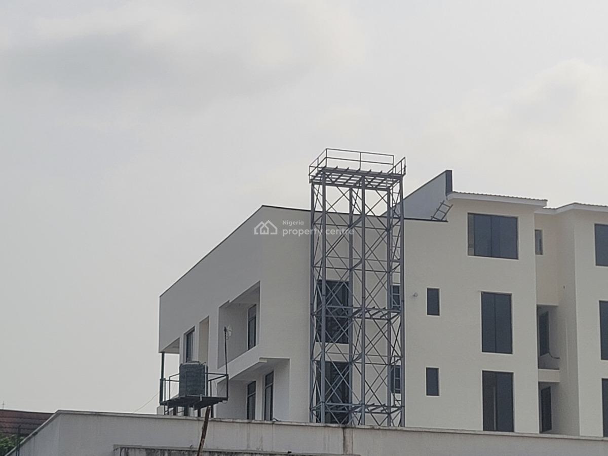 Decent 2 Bedrooms Apartment, Ikate Elegushi, Lekki, Lagos, Flat / Apartment for Sale