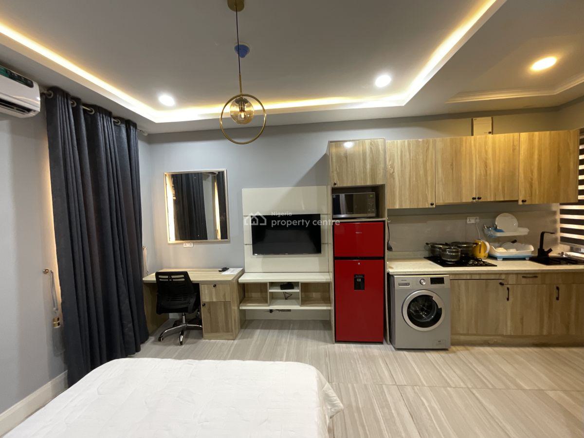 Nicely Furnished Studio Apartment, Ikota, Lekki, Lagos, Flat / Apartment Short Let
