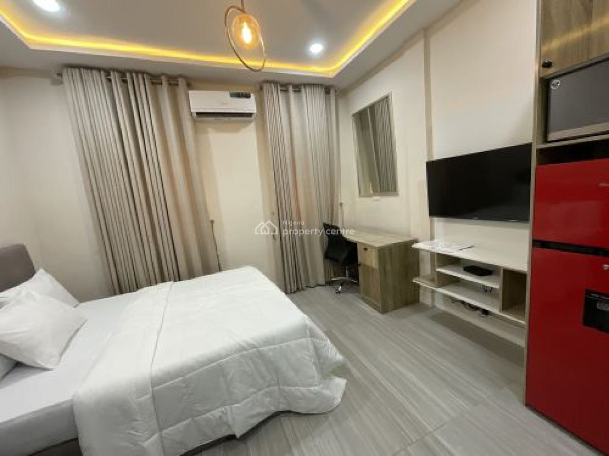 Nicely Furnished Studio Apartment, Ikota, Lekki, Lagos, Flat / Apartment Short Let