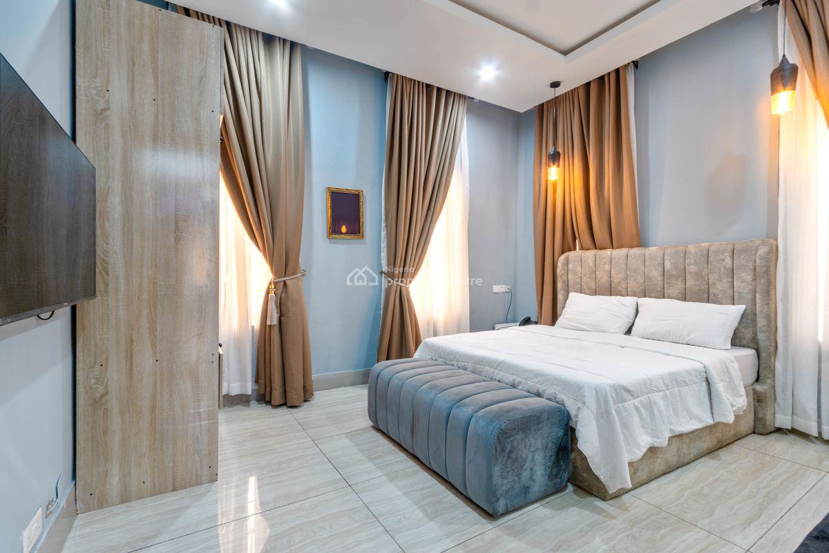 Nicely Furnished 2 Bedroom Apartment, Ikota, Lekki, Lagos, Flat / Apartment Short Let