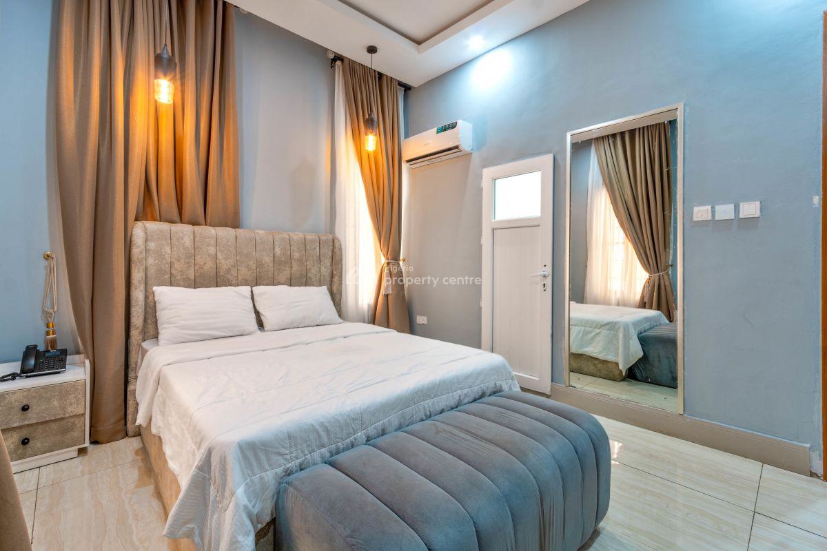 Nicely Furnished 2 Bedroom Apartment, Ikota, Lekki, Lagos, Flat / Apartment Short Let